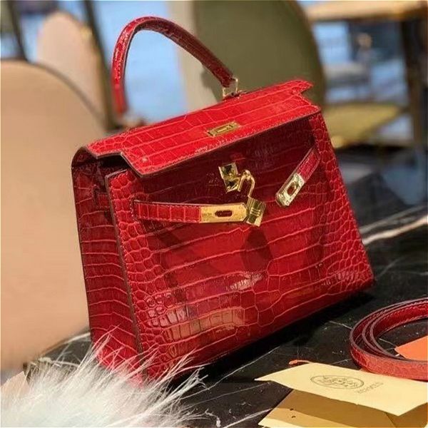 

2021 new crocodile pattern cowhide womens bags pochette tote handbag bridal portable underarm shoulder bags crossbody kelly bag wholesale
