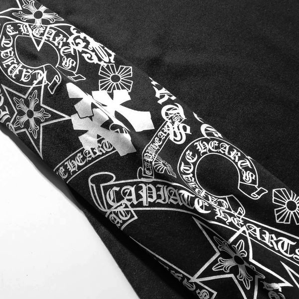 

flower chaopai arm sanskrit letter large horseshoe sweater winter new style street fashion pure cotton loose pullover man wf0p, Black