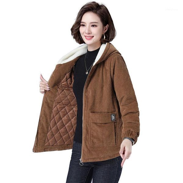

2021 new women corduroy jacket women's winter fleece coat big size thicken plus velvet windbreaker autumn hooded jacket a4521, Black;brown