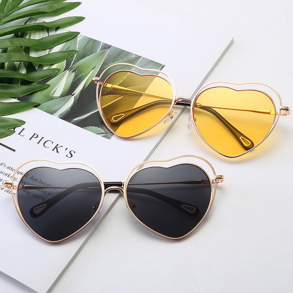 

fashion men's and women's heart personalized sunglasses women's uv-proof sun glasses metal candy-colored hollow-out love glas, White;black