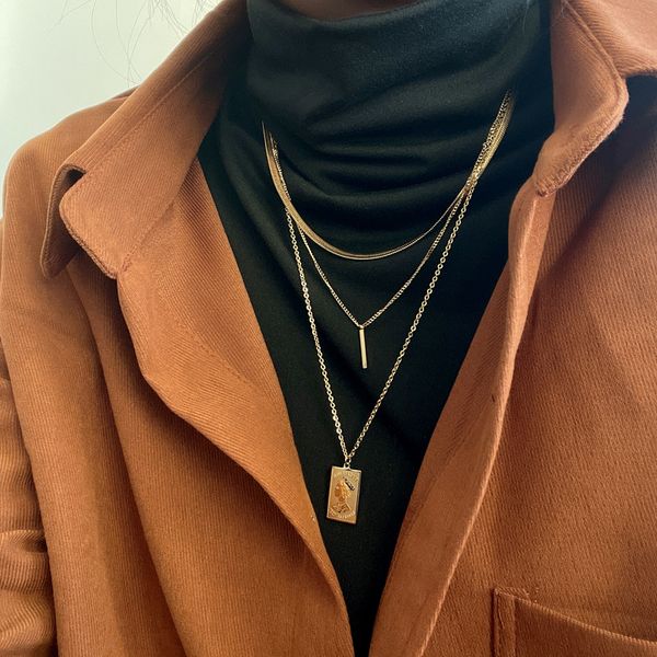 

titanium steel plated 18k gold is not easy to fade retro queen head multi-layer necklace coin fashion sweater chain, Silver
