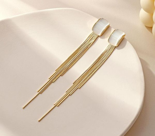 

elegant cat eye comb earrings 2020 new fashion super fairy slimming online influencer eardrops long tassel earrings ear clip for11, Golden;silver