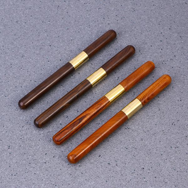 

tea with tea and black tea knife