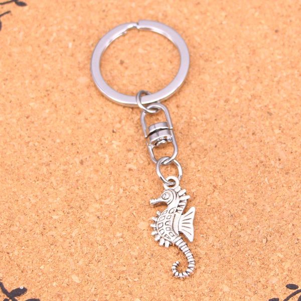 Keychain de moda 29*12mm Hippocampus Seahorse Pingentents Diy Jewelry Car Chain Chain Ring Setenting para presente