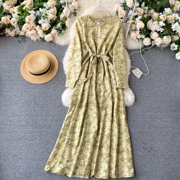 

2021 new retro-printing female singer maxi autumn long line to bohemian impression holiday dress xkkg, Black;gray