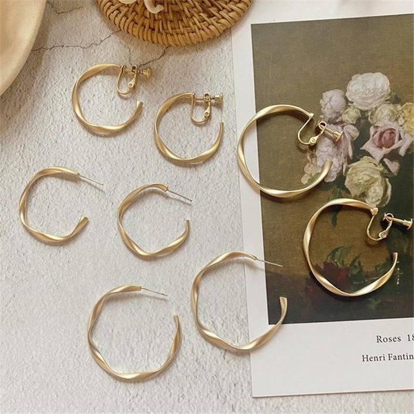 

hoop & huggie aomu 2021 s925 simple retro irregular twisted large earrings gold color hyperbole c-shapes for women jewelry, Golden;silver