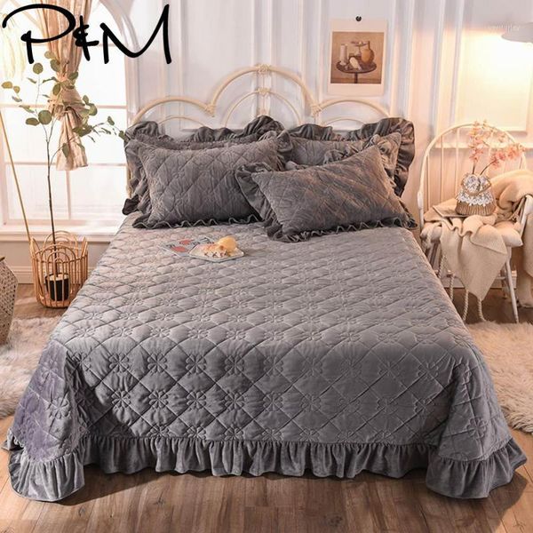 

bedding sets papa&mima soft sleeping bed cover pillowcases 3pcs quilted mattress sheets set  king size fleece fabric1