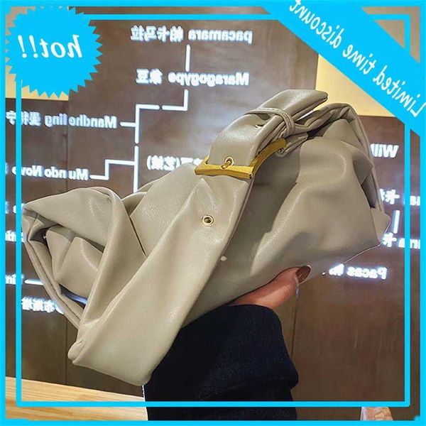 

luxury soft leather cloud for women 2021 fashion handbags branded dumplings shoulder bags women's design day couplings