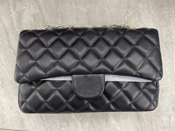 

2022 women's envelope bag single shoulder designer market exquisite fabric perfect details portable fashion soft and comfortable classi