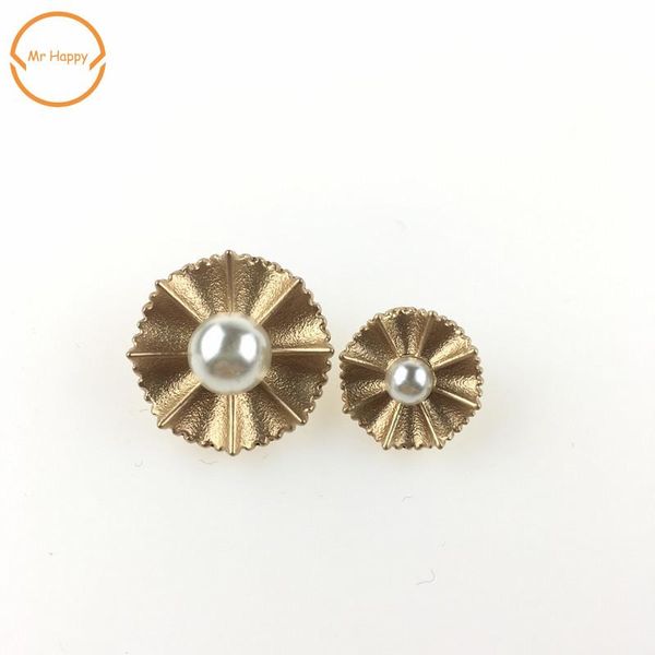 

2pcs lot fashion decorative pearl buttons special flower shape sewing buttons for coat jacket sweater garment accessories diy wmteot