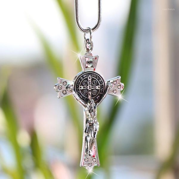 

3 colors jesus cross car hanging ornament zinc alloy christian religion jesus crucifix figurine car rear view mirror accessories1