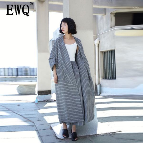 

ewq] 2020 spring autumn trench coat turn down collar full sleeve striped pattern women casual loose windbreaker ay750021, Tan;black