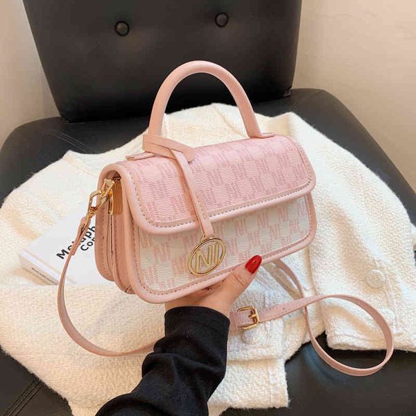 

75% off luggage factory wholesale two color rose printed messenger small square leisure simple women's shoulder bag