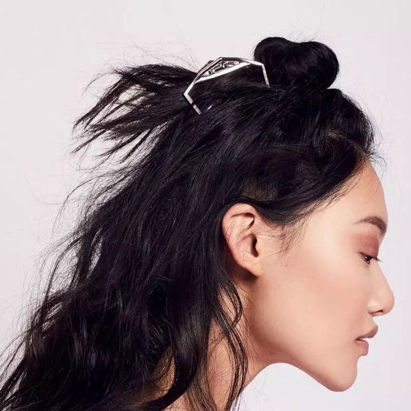 

simple is a kind of attitude simple style metal barrettes large grip european and american retro bath hair claws fashion design, Golden;white