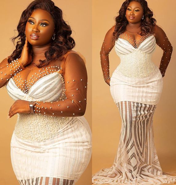 2022 Plus Size Arabo Aso Ebi Bianco Lussuoso Abiti da ballo a sirena Perle Pizzo Sera Festa formale Secondo ricevimento Compleanno Abiti di fidanzamento Abito ZJ4656