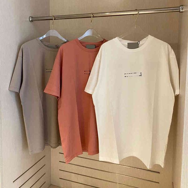 

2022 factory wholesale new trendy small letters in front of collar simple short sleeve couple solid t-shirt loose large shoulder, White