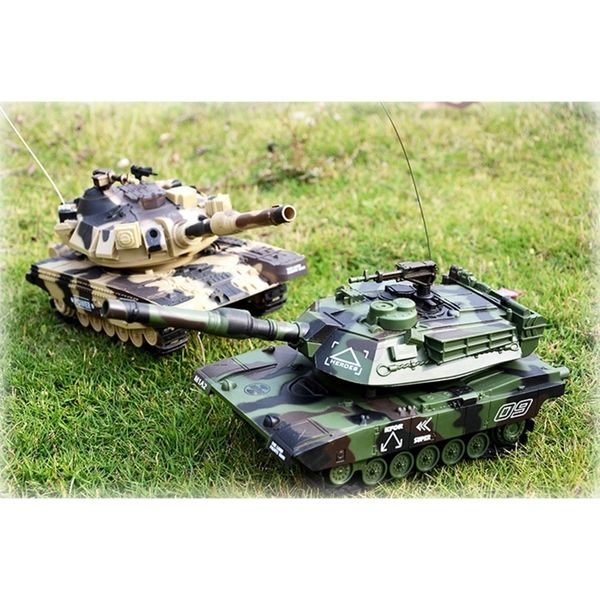 1:32 Guerra militare RC Battle Tank Heavy Large Interactive Remote Control Toy Car con proiettili Modello Electronic Boy Toys 201208