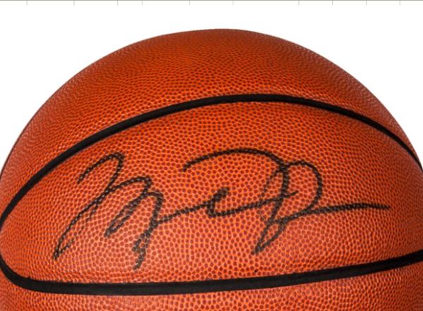 

micheal autographed signed signatured signaturer autograph indoor/outdoor collection sprots basketball