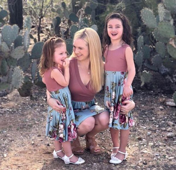

family matching outfits mother and daughter dresses look mommy me clothes summer floral patchwork mom baby girls dress1, Blue