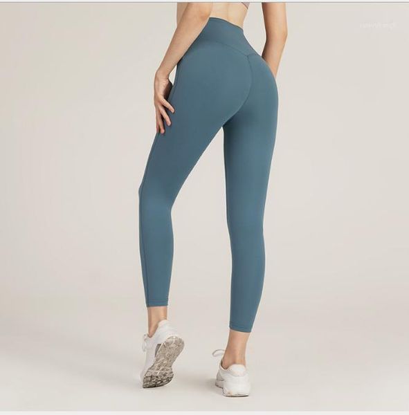 

yoga outfits 2021 women sports legging summer seamless elastic stripe cropped pants1, White;red