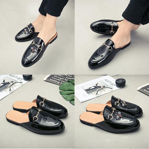 

luxury mens designer classic metal buckle bee slippers genuine leather mules black flip flops men indoor and outdoor casual lazy shoes