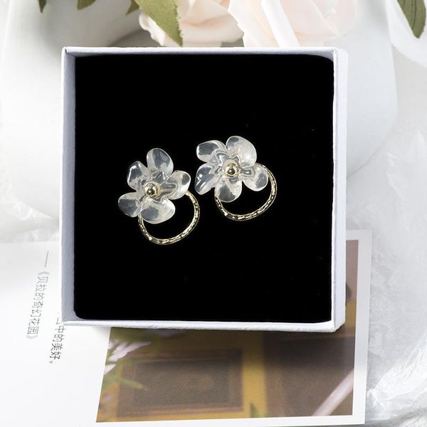 

Korean Temperament New Transparent Flower Earrings Girly Sweet Senior Sense Net Red Retro S925 Earrings, Golden;silver