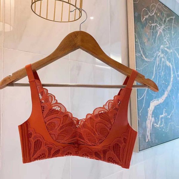 

french romantic lace bra with thin and thick bottom baby cotton comfortable support gathering rimless underwear, Red;black