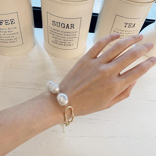 

link, chain aomu 2021 handmade baroque simulated-pearl bead metal link tassel bracelets for women men charm fashion party jewelry gift, Black