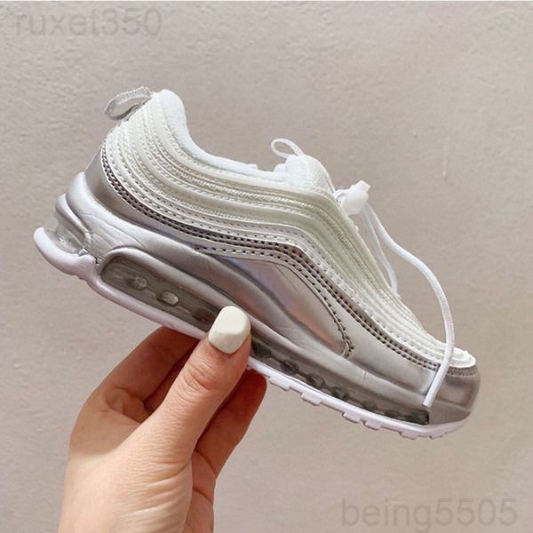 

2020 kids shoes air cushion og metallic gold silver bullet triple white black trainers undefeated plus tn maxes undftd sneakers m6uur