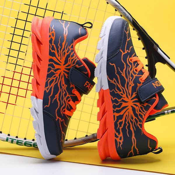 

The new children's sports small children shoes 2020 male fashion casual shoes running shoes wholesale, Black;red