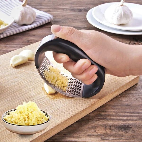 

multi-function manual presser curved grinding slicer chopper stainless steel garlic presses cooking gadgets tool dhd2483