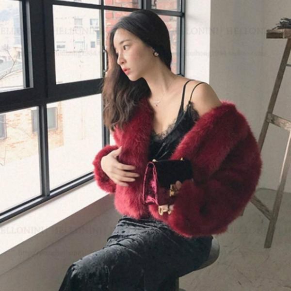 

2021 women winter vintage faux fur jackets female thick o-neck long sleeve coats ladies causal solid short outerwear e235, Black