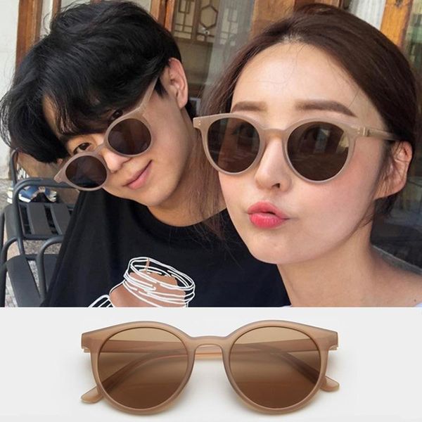 

new women cat eye sunglasses classic brand designer plastic edging black sun glasses gradient lady sunglass shades eyewear 2020, White;black