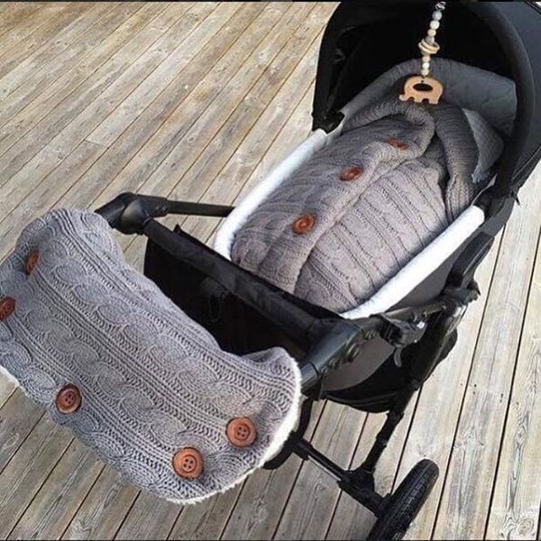 

2pcs новорожденных одеяло малышей мягкие спальный мешок конверт вязаная теплые пеленальный wrap дети sleepsack прогулочная коляска теплые пе