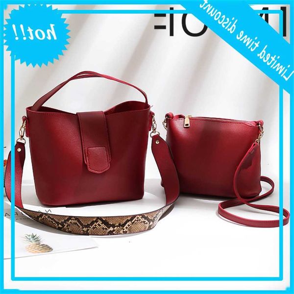 

2019 new fashion emmer girl casual serpentine single shoulder messenger women bag designer composition