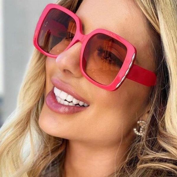 

sunglasses 2021 cute red square women plasti frame fashion glasses designer shades gradient sun sh239, White;black