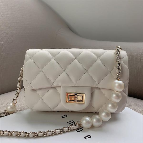 

2020 new western style cutis vera women's bag small fragrant wind sling pearl chain tide all-match single shoulder bag hlj-39