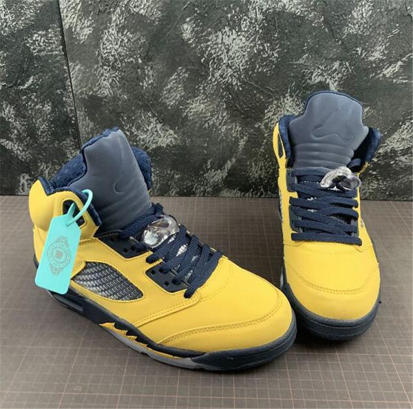 

2020 fashion white sail wings jumpman 5 5s 3 fire red oregon men basketball shoes michigan oil running sneakers mens sport traniners