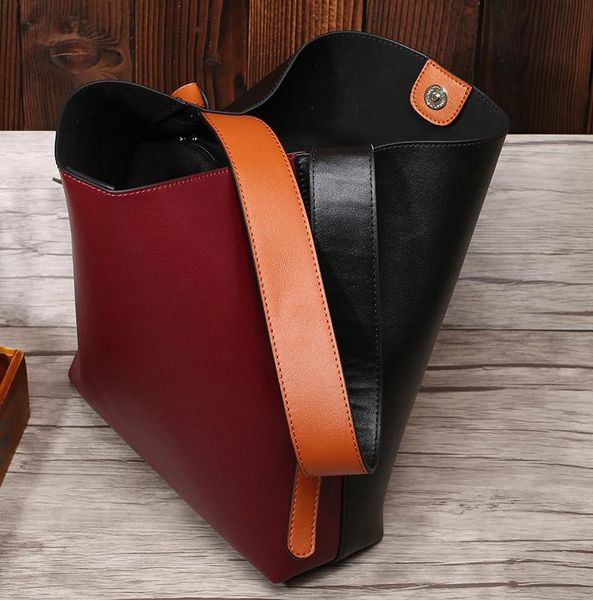 

ladies handbags ladies leather diagonal shoulder big shopping bag european and american retro large capacity bucket bag tote bag gift 0754