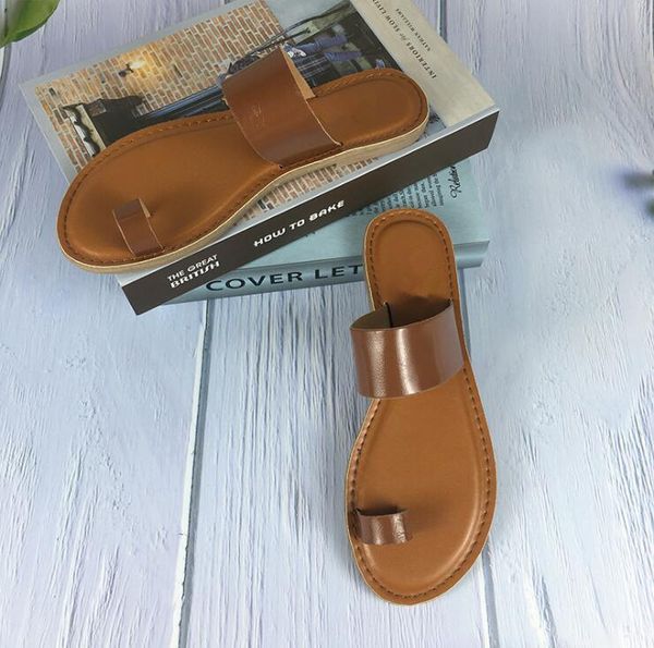 

women fashion outer wear metallic casual flat heel slippers beach sandals 2021 summer new all-match toe flat sandals, Black