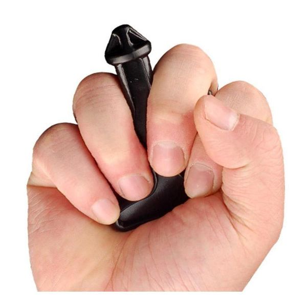 

outdoor camping travel survival keychain portable multi-function keychain black new one finger buckle survival han qylqal