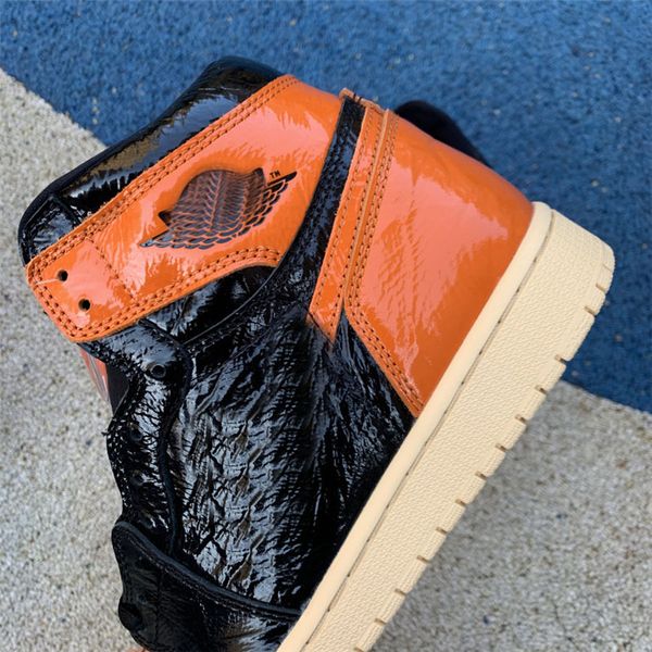 

basketball shoes near me jumpman 1 retro high shattered backboard 555088-028 black pale vanilla starfish man shoes walking shoes chaussures