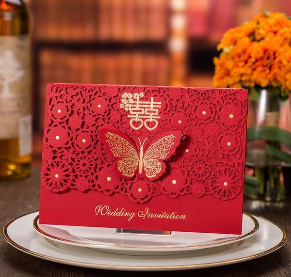 

30 pieces/lot) traditional overseas chinese red wedding invitation card laser cut butterfly marriage guest in qylnnz xhhair