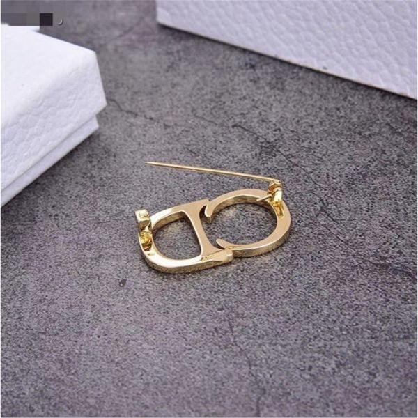 

new fashion simple brooch exclusive design jewel, Gray