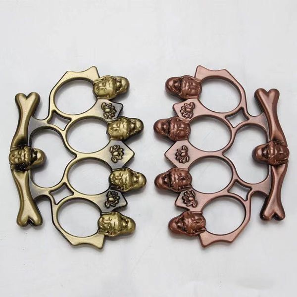 

2021 new metal finger clasp for men and women's self defense finger tiger and wolf self defense products portable car broken window775