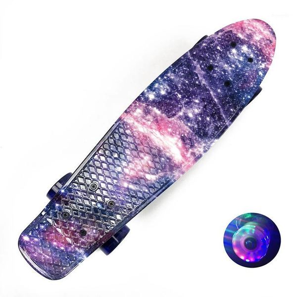 

22 inch high resilience pu four-wheel small fish skate board plastic skateboard single tilt deck youth with flash wheel1