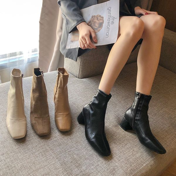 

2021 the new female winter toe elastic suede woman cotton boots ankle uvxc, Black
