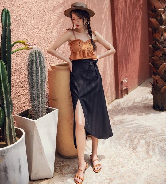 

2021 new summer out a line high waist solid color feminine irregular thin division simple skirt ysxg, Black