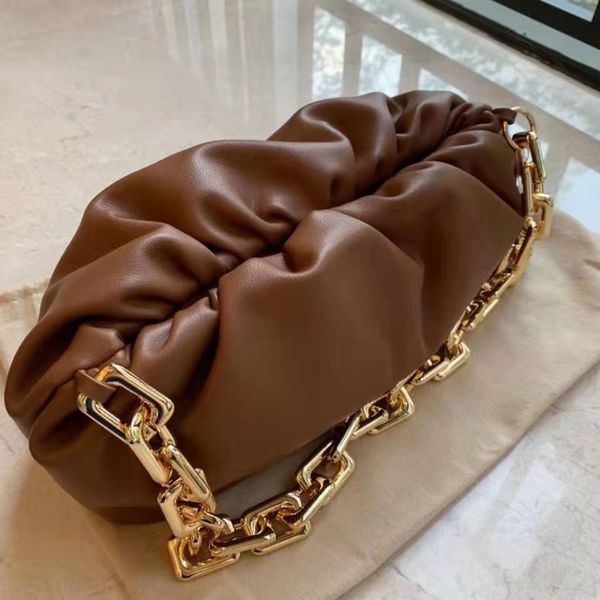 

ladies shoulder bags trend little italy calfskin messenger bag designer handbag simple generous trendy fashion alloy 24k electroplated chain