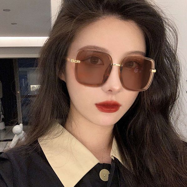 

new women's polarized sunglasses in 2021 street p fashion sunglasses round face square frame uv protection, White;black